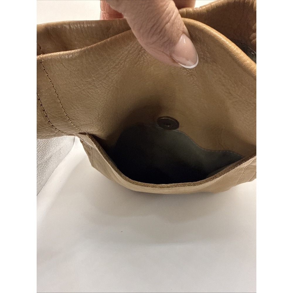 American Leather Co. Easton Hobo Bag Tan Leather Handbag Purse Shoulder Bag P-2 - Picture 4 of 9